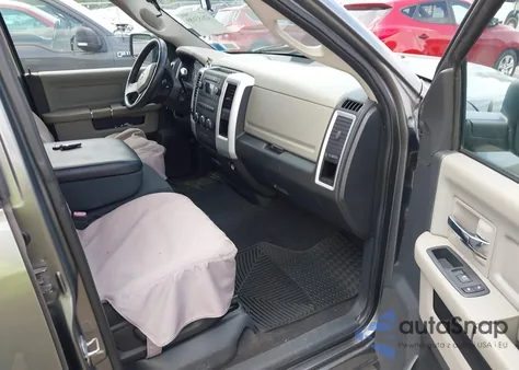 2011 Dodge Ram 1500 z USA, uszkodzony, nr VIN 1D7RV1GP4BS698207